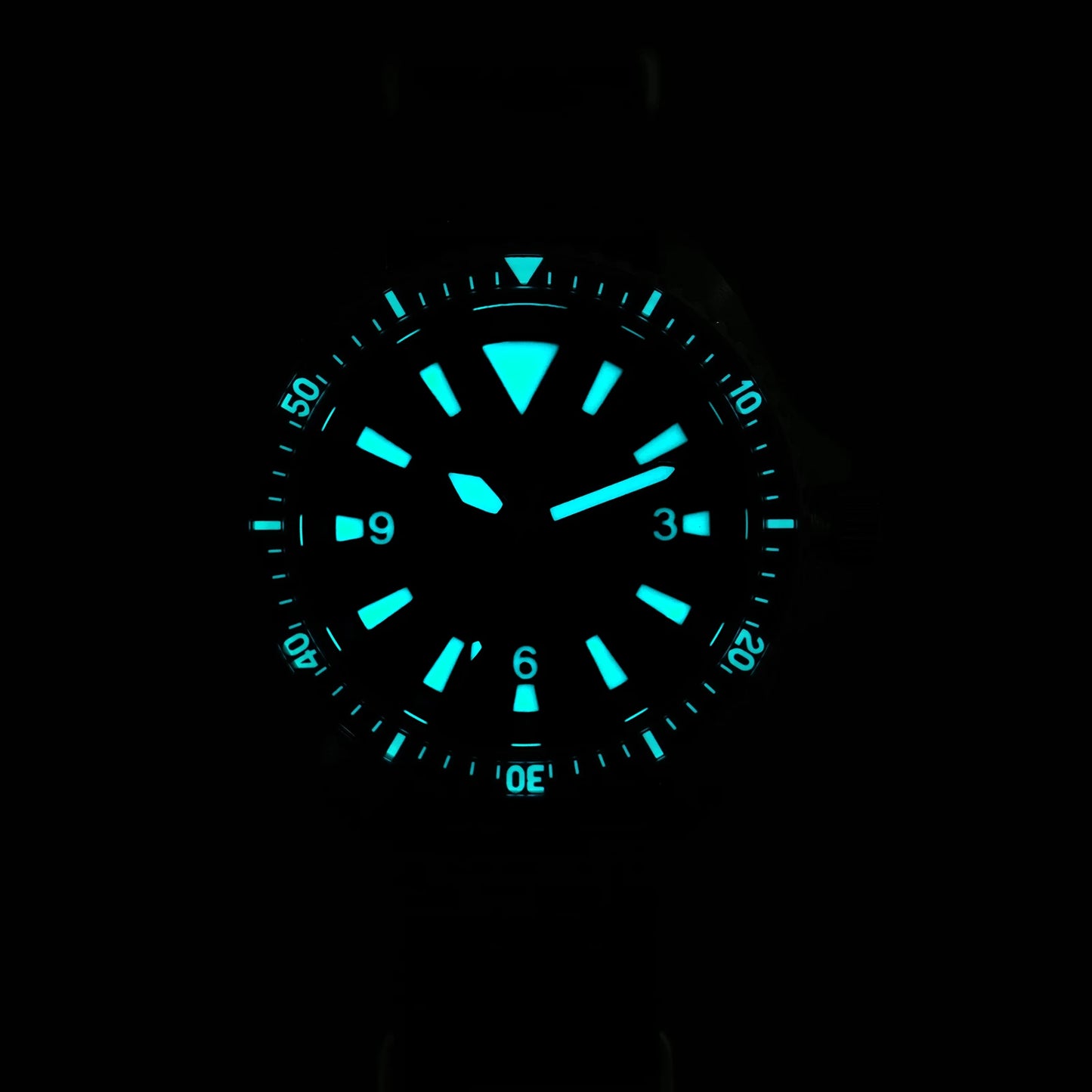 Watchdives WD1980 V3 Luxury Watch VH31 Sweep Seconds Quartz Movement AR Coating Sapphire Glass 10Bar Waterproof Men's Watches