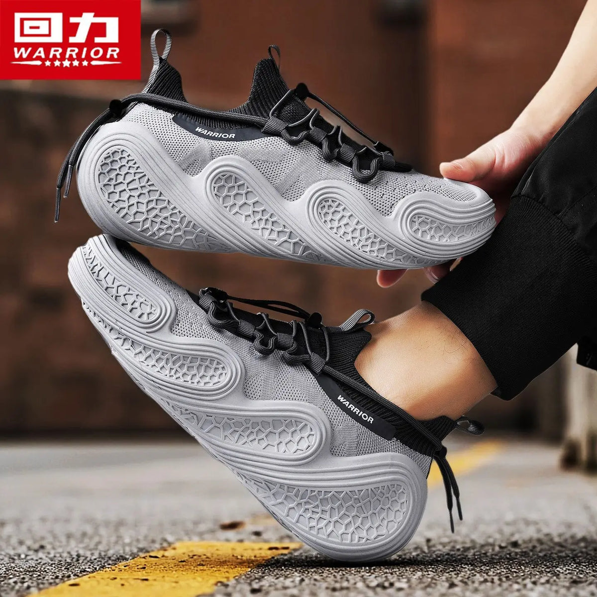 Warrior Original Brand Moški športni copati Trend Mesh Dihajoči Mehki dizajn Športni copati Poletni copati za hojo in tek Moški copati za prosti čas