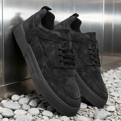 Casual sneakers i ruskind til mænd – stilfulde lave snøresko til hverdagsbrug og streetwear