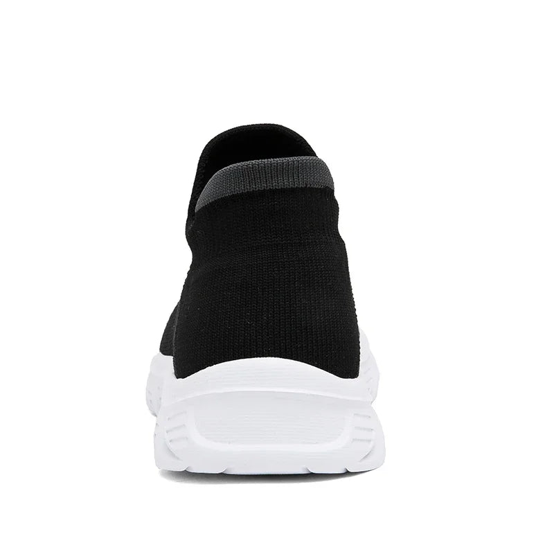 Breathable Men's Casual Shoes Lightweight Vulcanized Outdoor Platform Loafers Soft Mesh Flats Non-slip Sneakers