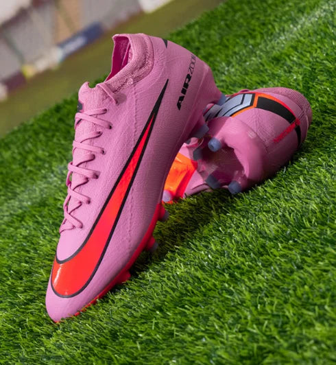 Nike moški nogometni čevlji različnih stilov z žebljički za trening FQ8684-600