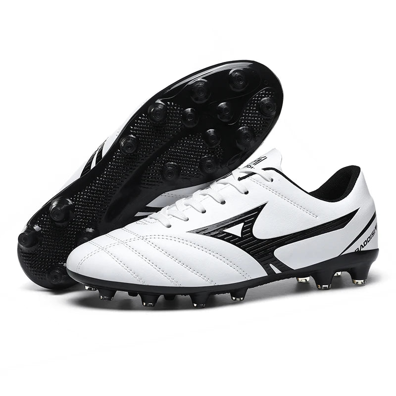 Scarpe da calcio con pulsanti principali e tacchetti lunghi spezzati - Scarpe da calcio per sport all'aperto