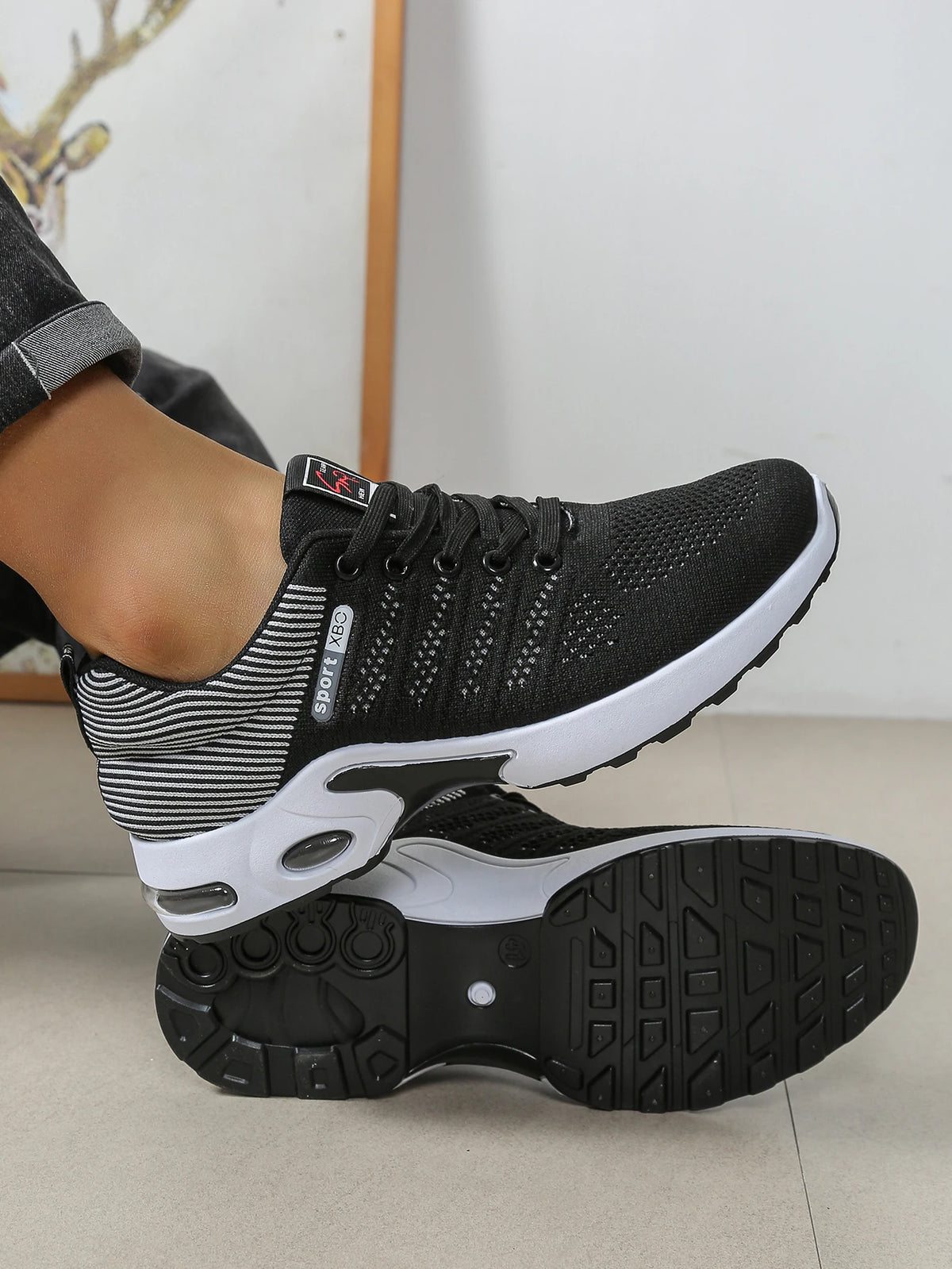 Moški čevlji Modni, izjemno zračni tekaški čevlji z vezalkami – protizdrsni, trpežni in udobni kot blazina – modni moški športni čevlji