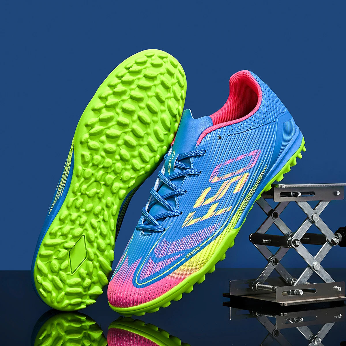 Chaussures de football pour hommes, modèle TF, avec crampons en caoutchouc absorbant les chocs, baskets en PU respirantes pour l'entraînement sur gazon.