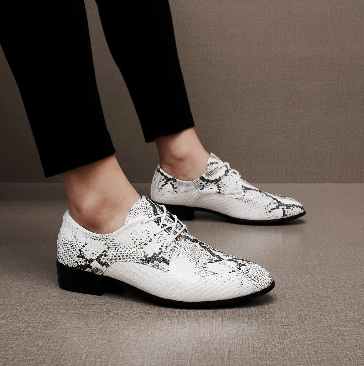 Pantofi Oxford din piele PU pentru bărbați, pantofi casual în stil urban, adidași ușori, pantofi de plimbare în aer liber pentru bărbați, încălțăminte elegantă de ocazie