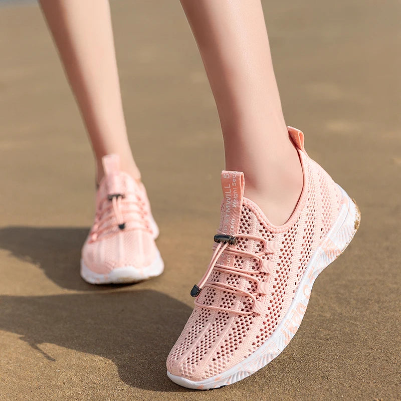 Men and Women Aqua Shoes, Wading Water Upstream Outdoor Sports Beach Sneakers, Canyoning Camping Amphibious River Tracing Creek