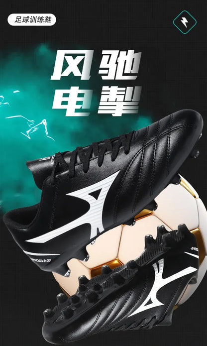 Scarpe da calcio con pulsanti principali e tacchetti lunghi spezzati - Scarpe da calcio per sport all'aperto