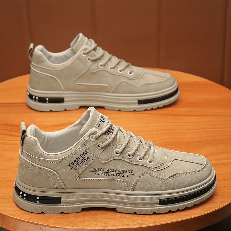 2025 New Fashionable Trendy Men's Casual Sports Shoes Comfortable Versatile
