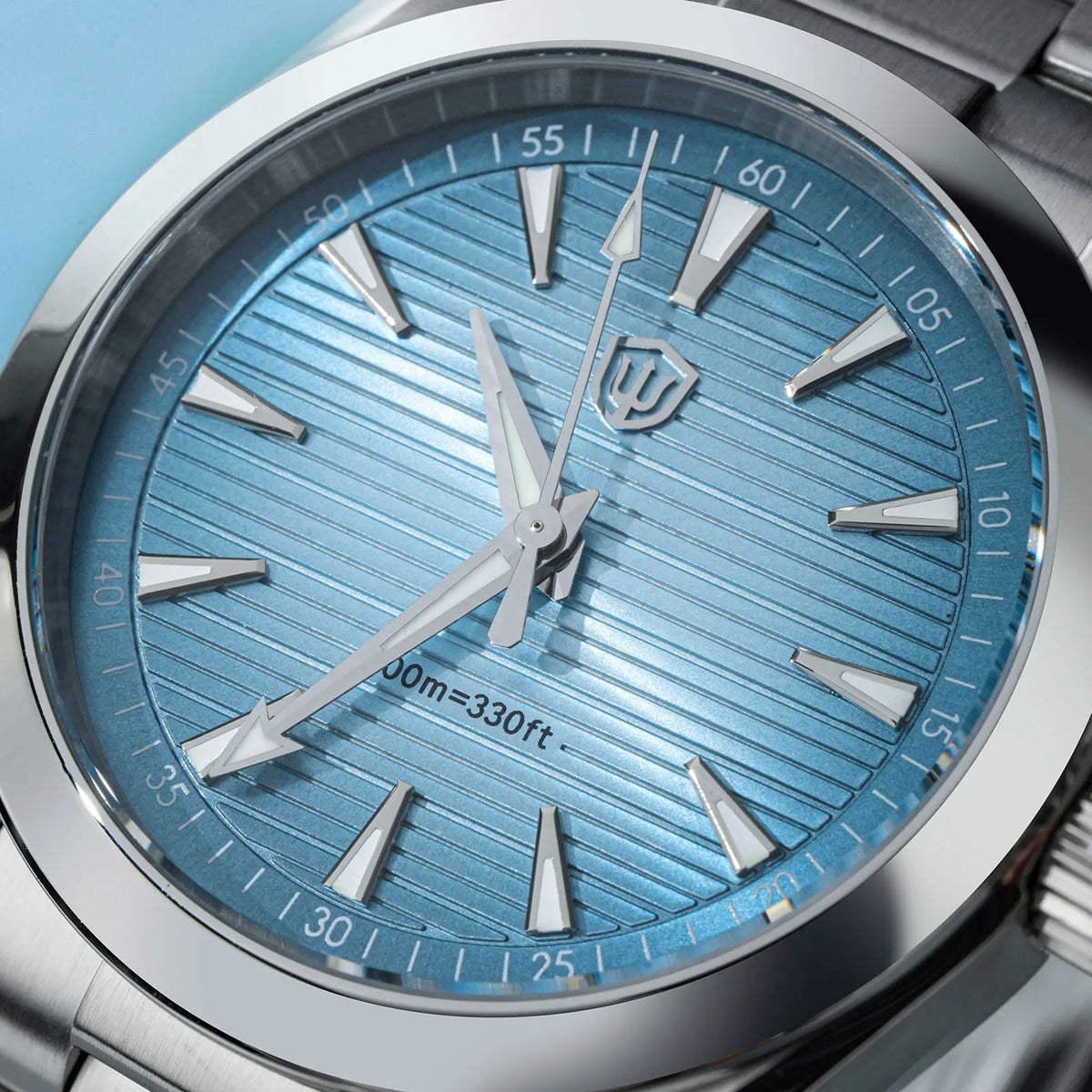 Ceas Watchdives WD0006, mecanism VH31 cu secundar fluid, sticlă de safir bombată, strat luminescent BGW9, rezistent la apă până la 10 bari, 38 mm, stil vintage