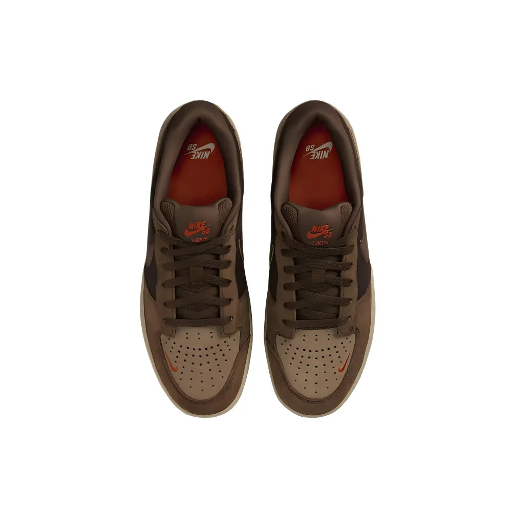 Nike SB Force 58 Unisex čevlji za rolkanje, trpežen zgornji del iz semiša, klasični retro čevlji za rolkanje in vsakdanjo rabo, udobni športni čevlji DV5477-201