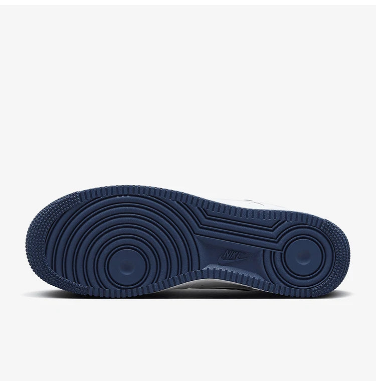 Uradni, avtentični moški športni čevlji Nike Air Force 1 07, odporni proti obrabi, FJ4146-104