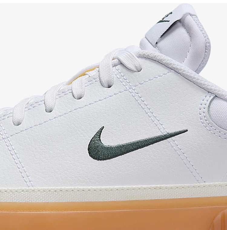 Официални леки дамски маратонки Nike Court Legacy FV5526-100