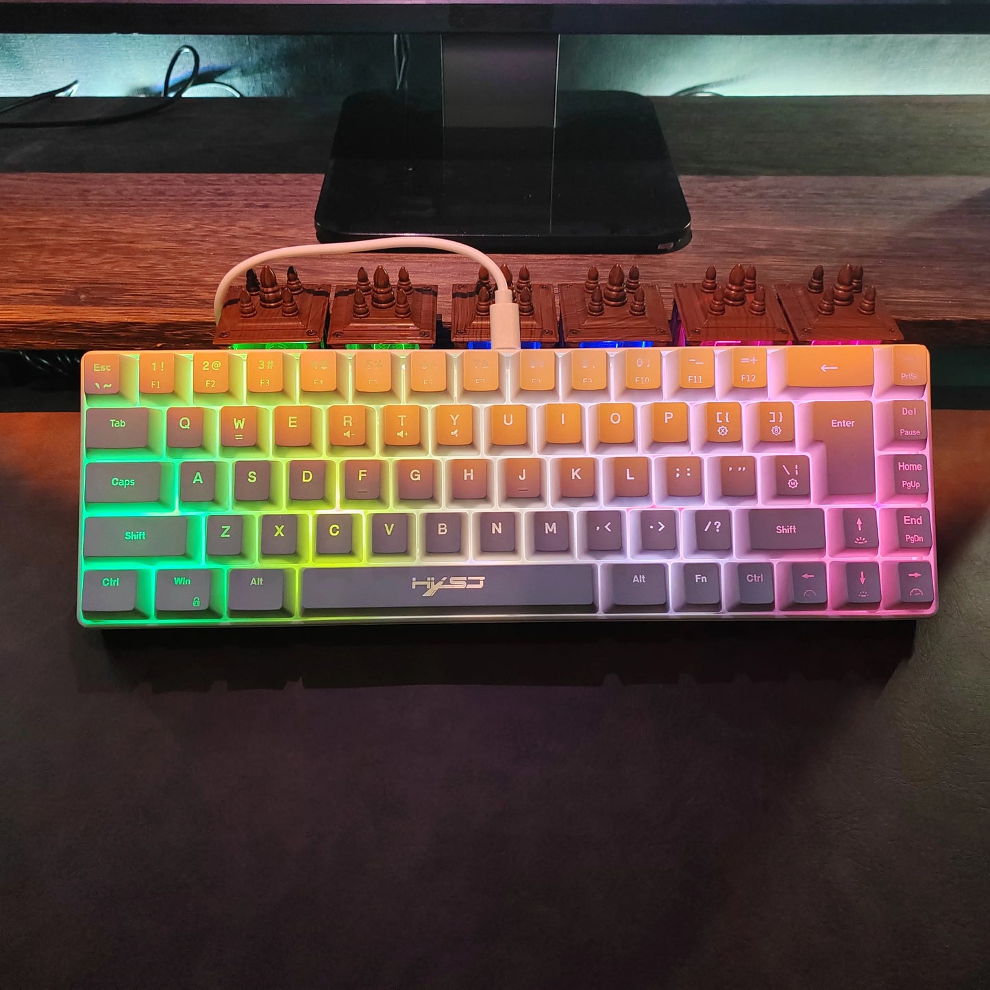 Compact HXSJ gaming keyboard 68 Keys wired keyboard RGB backlit membrane keyboard 60% mini portable office keyboards for laptop