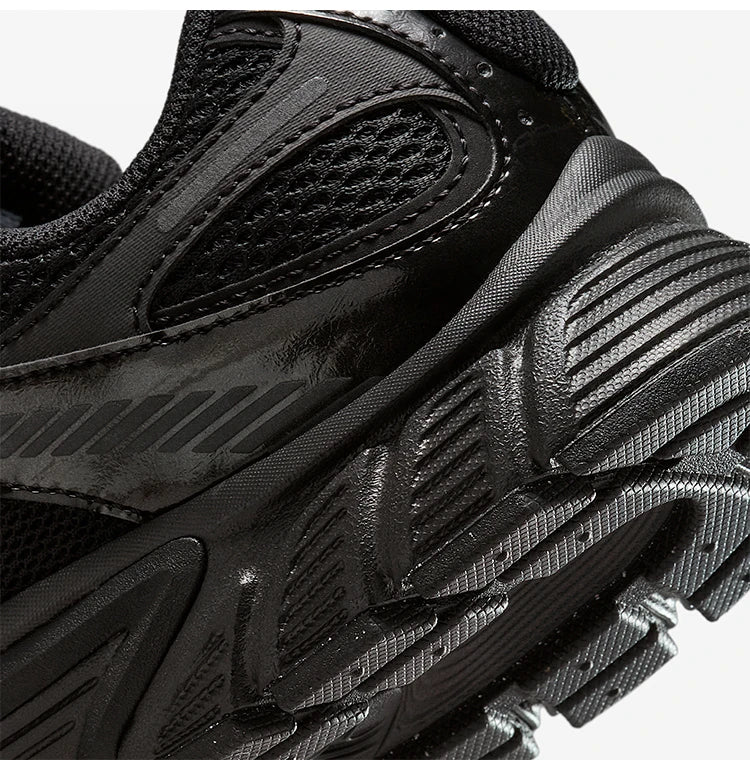 Uradni originalni Nike V5 RNR ženski športni in prosti časni čevlji iz mrežastega materiala z vezalkami, ki omogočajo dihanje, HQ7901-001