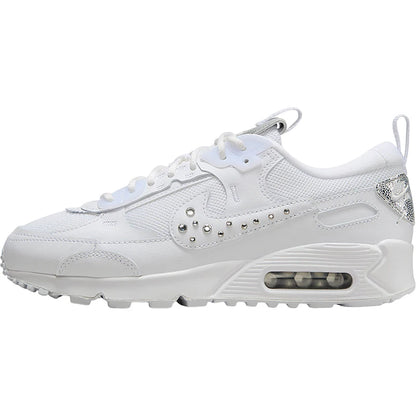 Nike Autunno 2023: scarpe casual da donna basse, resistenti e originali FQ8888-100