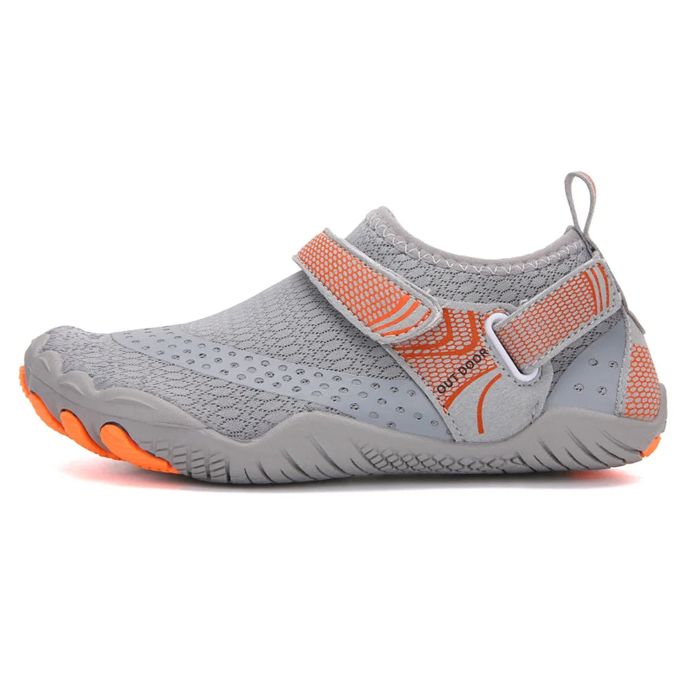 Kids Aqua Shoes Summer Beach Five Fingers Barefoot Water Shoes Swimming Lightweight Non-slip Seaside River Children Sneakers