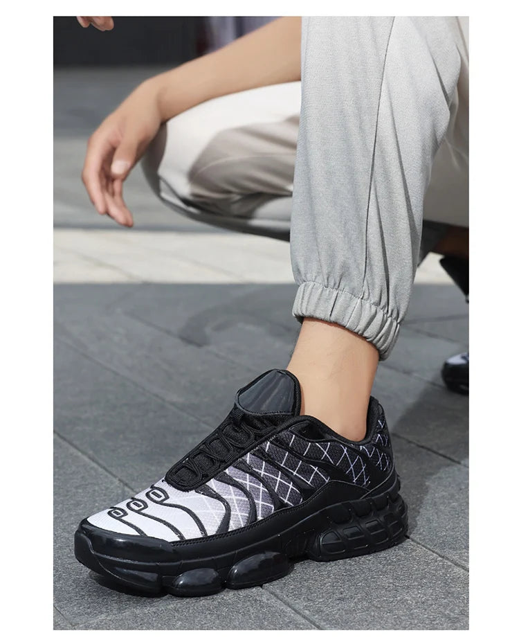 Men's Cushion Sports Shoes Lightweight Breathable Running Shoes Gym Workout Training Walking Comfortable Shock Absorption