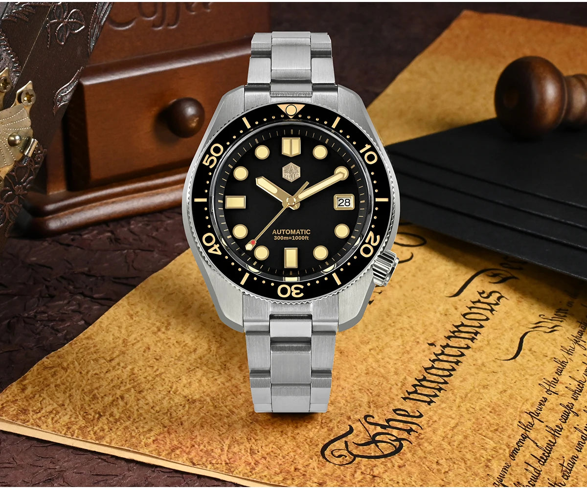 San Martin 44mm Men Diver Watch Vintage MM300 Gilt Dial Sport NH35 Automatic Mechanical Sapphire Waterproof 300M C3 Lume SN0087