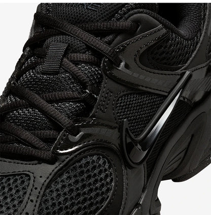 Uradni originalni Nike V5 RNR ženski športni in prosti časni čevlji iz mrežastega materiala z vezalkami, ki omogočajo dihanje, HQ7901-001