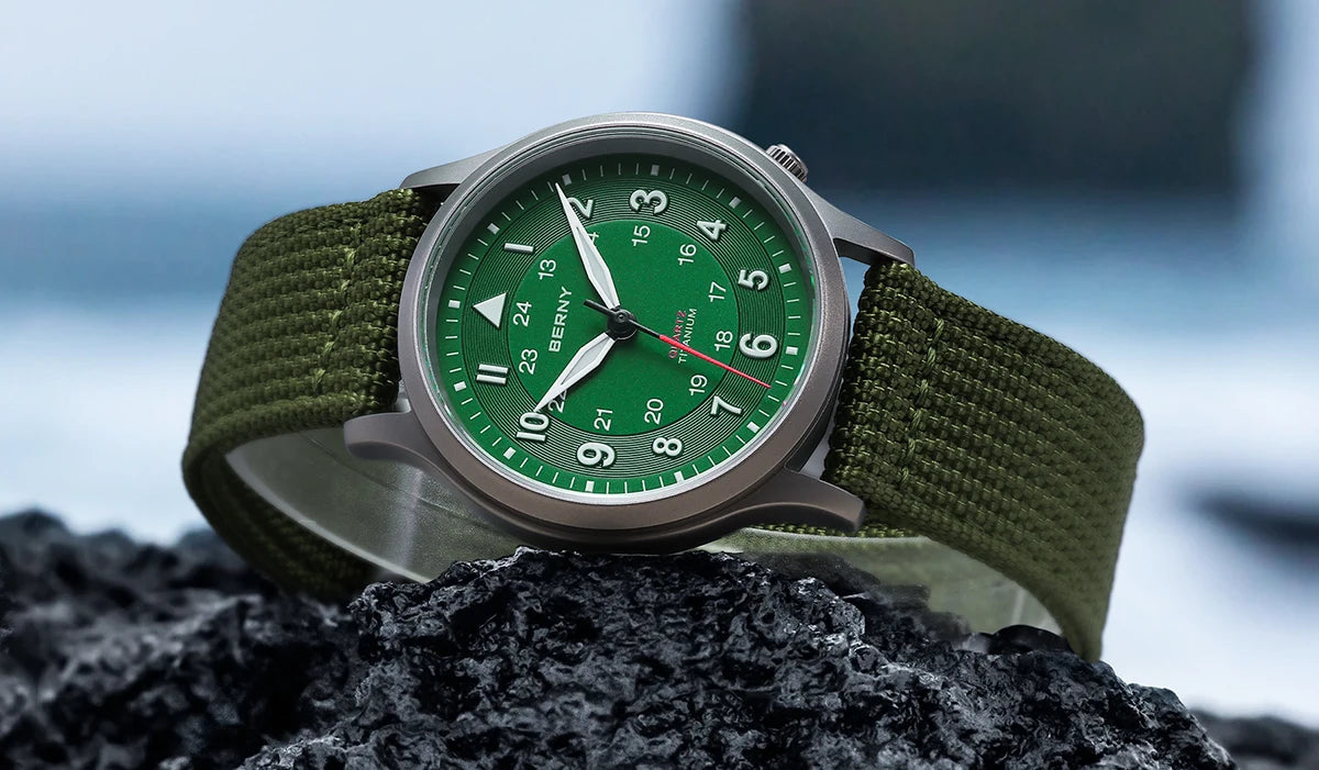 BERNY Titanium Watches for Men Super Luminous Sapphire Field Men's Watch Outdoor Quartz Wristwatch Lightweight 5ATM