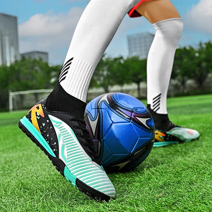 Chaussures de football pour hommes, chaussures de sport, chaussures de futsal à tige haute, chaussures de football de haute qualité pour l'intérieur, antidérapantes, pour l'entraînement en extérieur, crampons ultra-lég