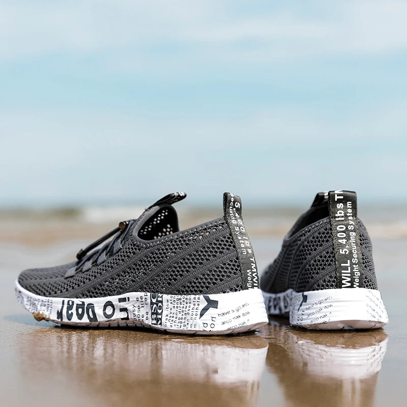 Men and Women Aqua Shoes, Wading Water Upstream Outdoor Sports Beach Sneakers, Canyoning Camping Amphibious River Tracing Creek