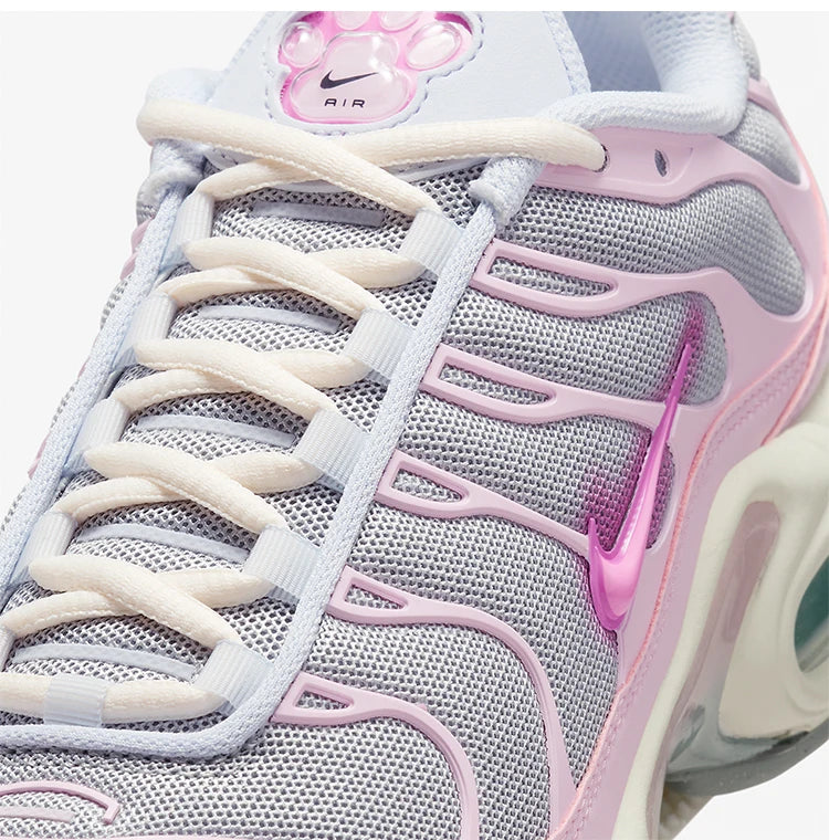Nike uradni originalni ženski klasični športni čevlji Air Max Plus z dihanjem HM3692-061