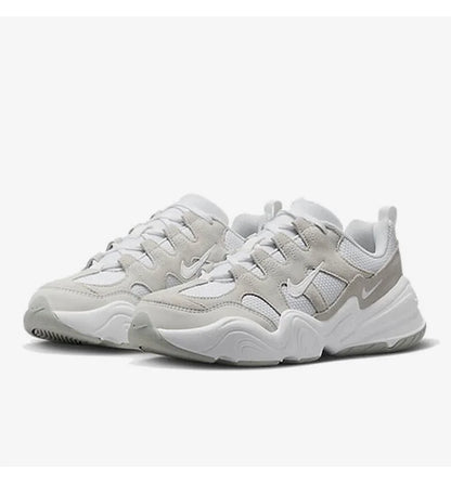 Nike Tech Hera Oficiais DR9761-100 — Sapatilhas Desportivas Casuais de Cano Baixo para Homem e Mulher