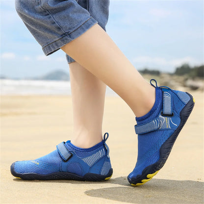 Kids Aqua Shoes Summer Beach Five Fingers Barefoot Water Shoes Swimming Lightweight Non-slip Seaside River Children Sneakers