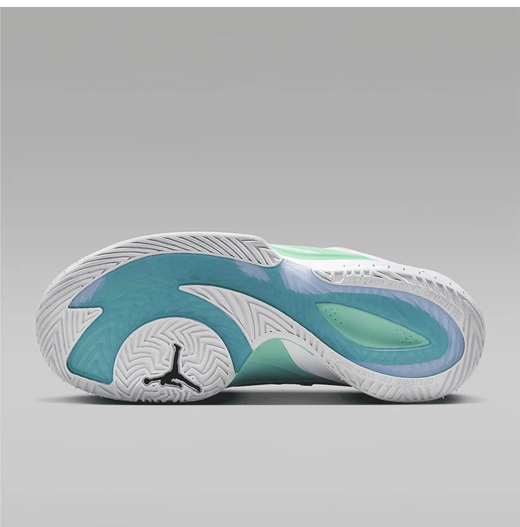 Nike originalne moške košarkarske copate JORDAN z oblazinjenim podplatom HQ5055-107