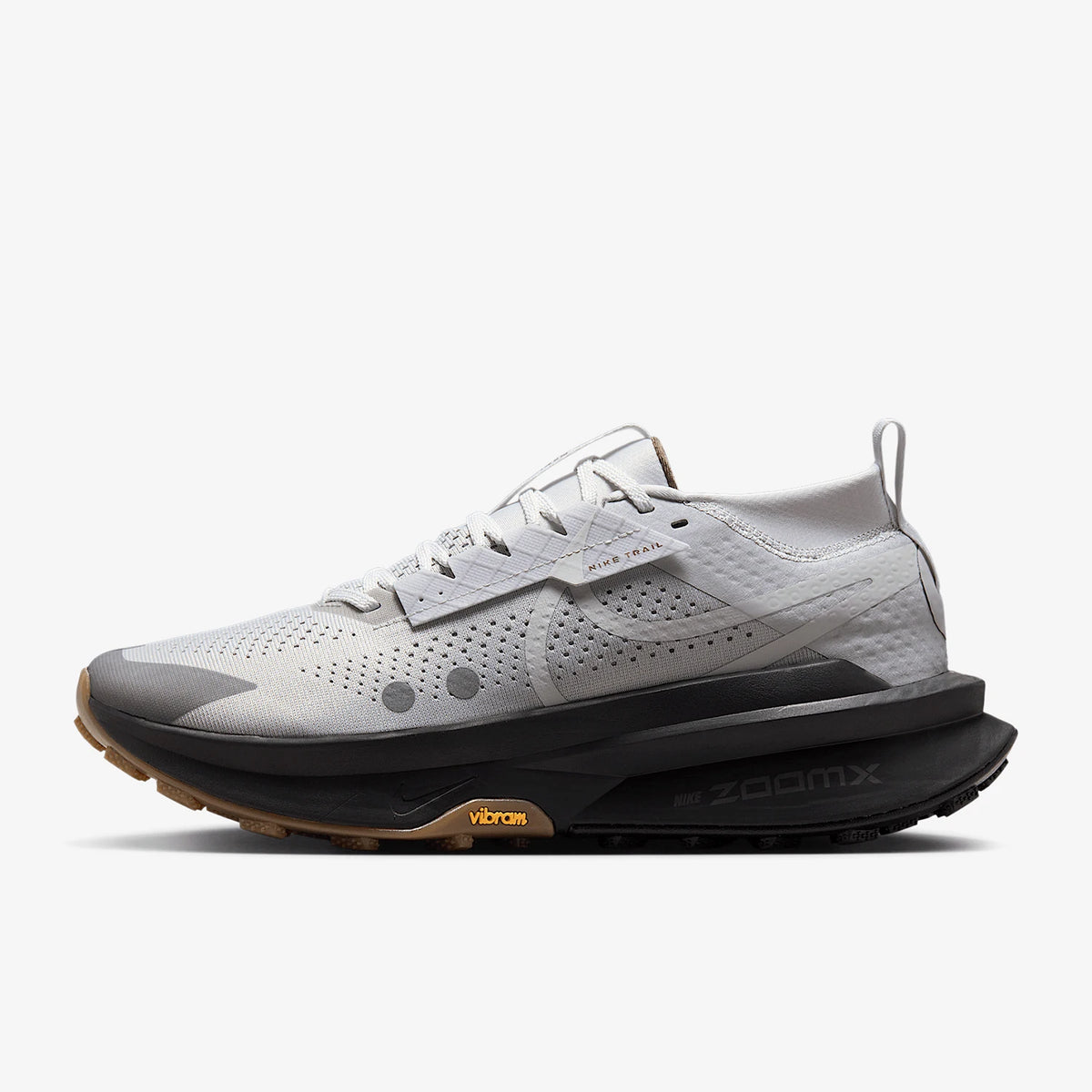 Nike originalni Zegama Trail 2 moški dihalni tekaški čevlji IB7669-001