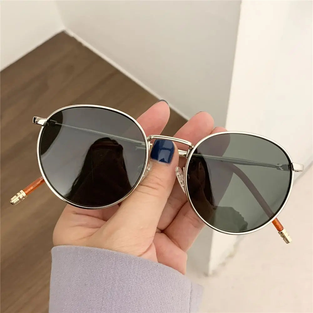 Fashion Women Men Sunglases Round Sun Glasses Women's Metal Frame Eyewear Men Fishing Glasses Hip Hop Metal Frame UV400 Shades