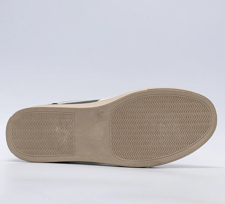 Men's Casual Shoes  New Fashion Lightweight Casual Outdoor Walking Shoes Sneakers Anti-slip Flat Men's Shoes