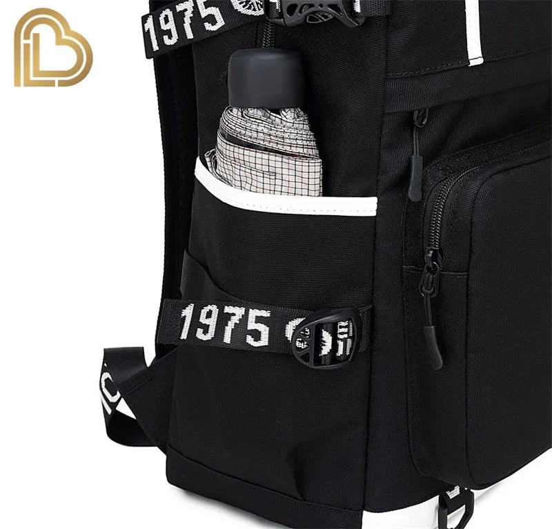 Ultima Knight F-Fortnited Battle Royale Rucksack mit USB-Ladeanschluss, Anime-Figuren und Studienfach für Schreibwaren für Schüler