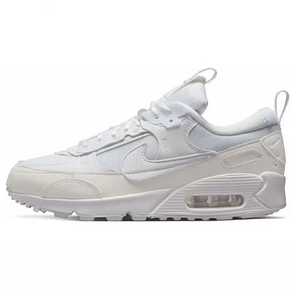 Nike Air Max 90 Classic ženski tekaški copati – protizdrsni, trpežni, lahki, udobni za vsakodnevno nošenje FD4615-111