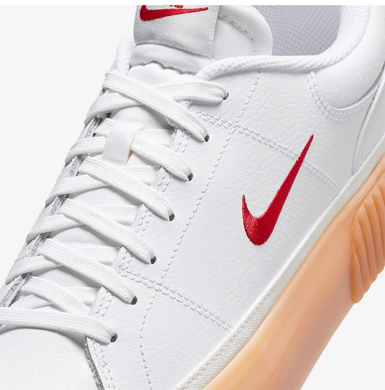 Официални леки дамски маратонки Nike Court Legacy FV5526-100