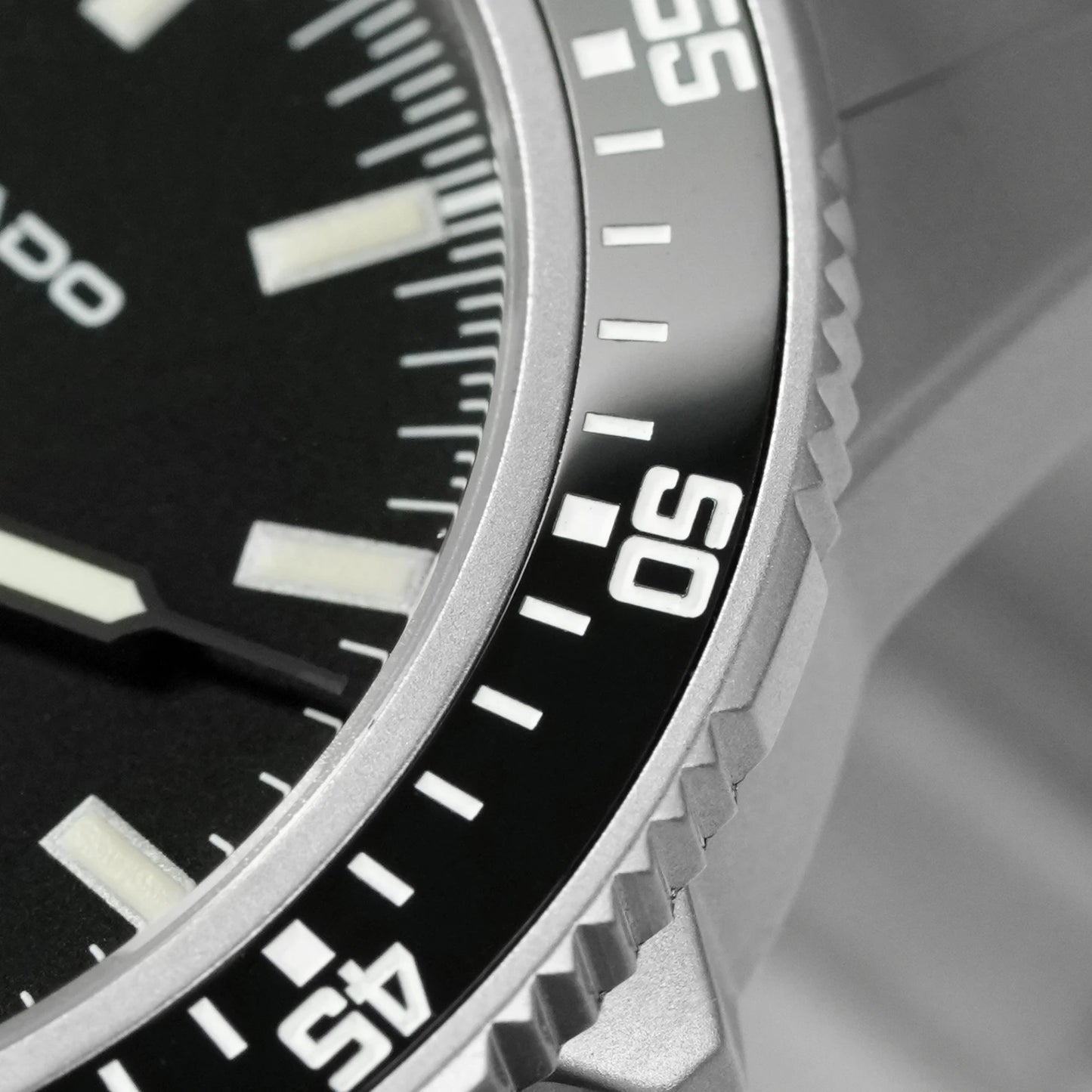 MILITADO ML25 VH31 Sweep Second Quartz Watch Men Swiss Ronda 515 Movement 200m Sapphire Crystal Ceramic Bezel 316L Steel Watches