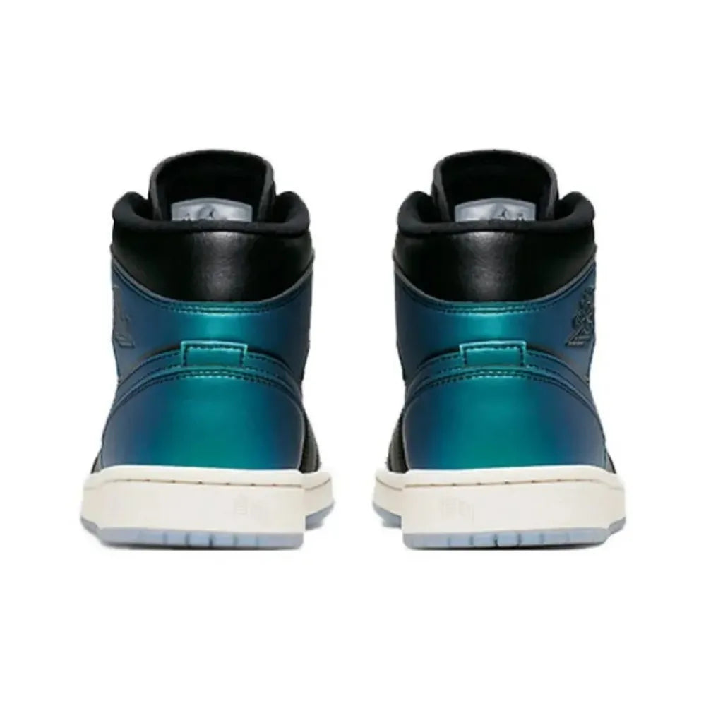 Nike Air Jordan 1 Mid unisex košarkarski copati, klasičen dizajn, protizdrsni in trpežni, izjemna zmogljivost BQ6472-009