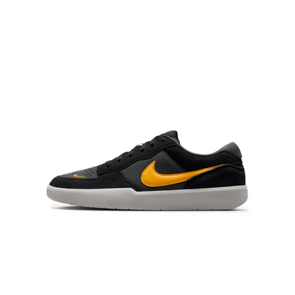 Nike SB Force 58 Unisex čevlji za rolkanje, trpežen zgornji del iz semiša, klasični retro čevlji za rolkanje in vsakdanjo rabo, udobni športni čevlji DV5477-201