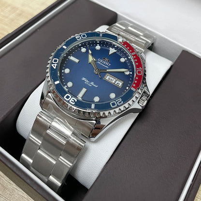 Orient Men's 200M Waterproof Automatic Dive Watch Dial Stainless Steel Bracelet Day Date Self-Winding Luminous Wristwatch