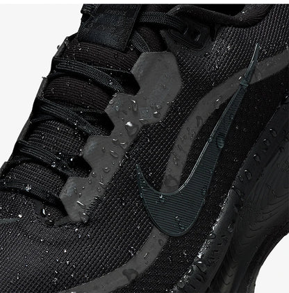 Nike Originals Vomero 18 slitstarka låga löparskor för herr HQ7001-001