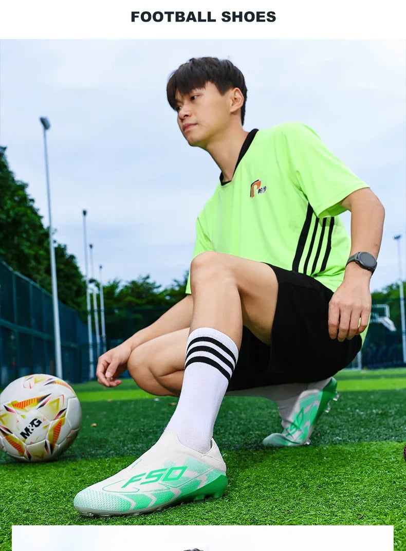 Moški nogometni čevlji Visokokakovostni nogometni čevlji Superge Za tekme V notranjih prostorih Protizdrsni Čevlji s špicami za travo Visoki čevlji za futsal Najbolje prodajani Čevlji za zunanjo uporabo