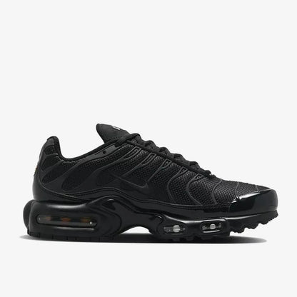 Nike originalni ženski tekaški copati Air Max Plus z zračno blazino FB8479-001