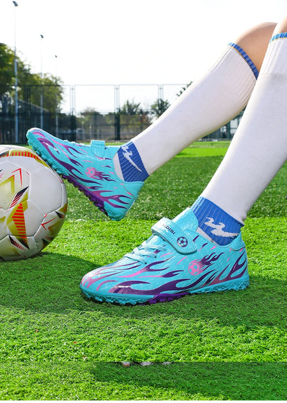 Vaikiški futbolo bateliai Lengvi futbolo sportiniai bateliai Vaikų sportiniai bateliai Lauko neslystantys futsalo bateliai Berniukų ir mergaičių treniruočių bateliai