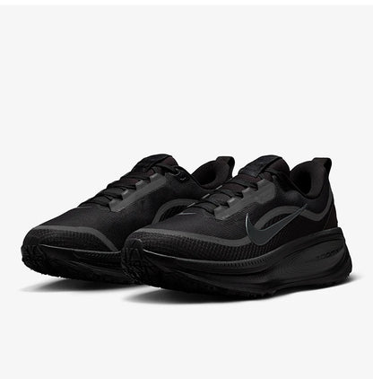 Nike Originals Vomero 18 slitstarka låga löparskor för herr HQ7001-001