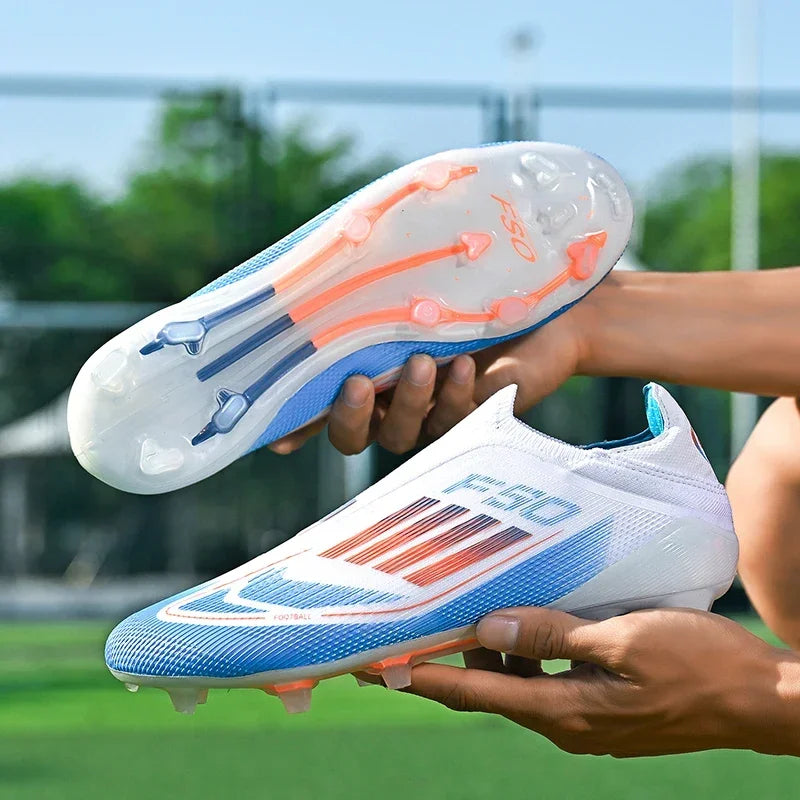 Nouvelles chaussures de football pour hommes, crampons longs d'entraînement, chaussures de football pour matchs en extérieur, crampons pour garçons et adultes, respirantes, antidérapantes, confortables pour le sport