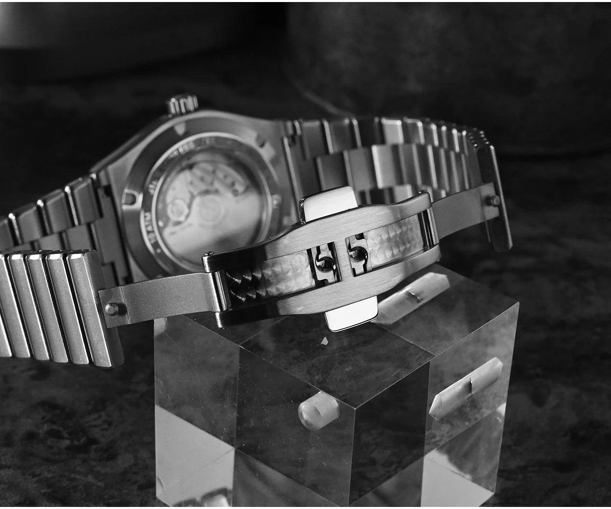 San Martin 40mm Men Sports Watch SS Brushed Dial Integrated Bracelet Miyota 90S5 Original Design Automatic Mechanical SN0149