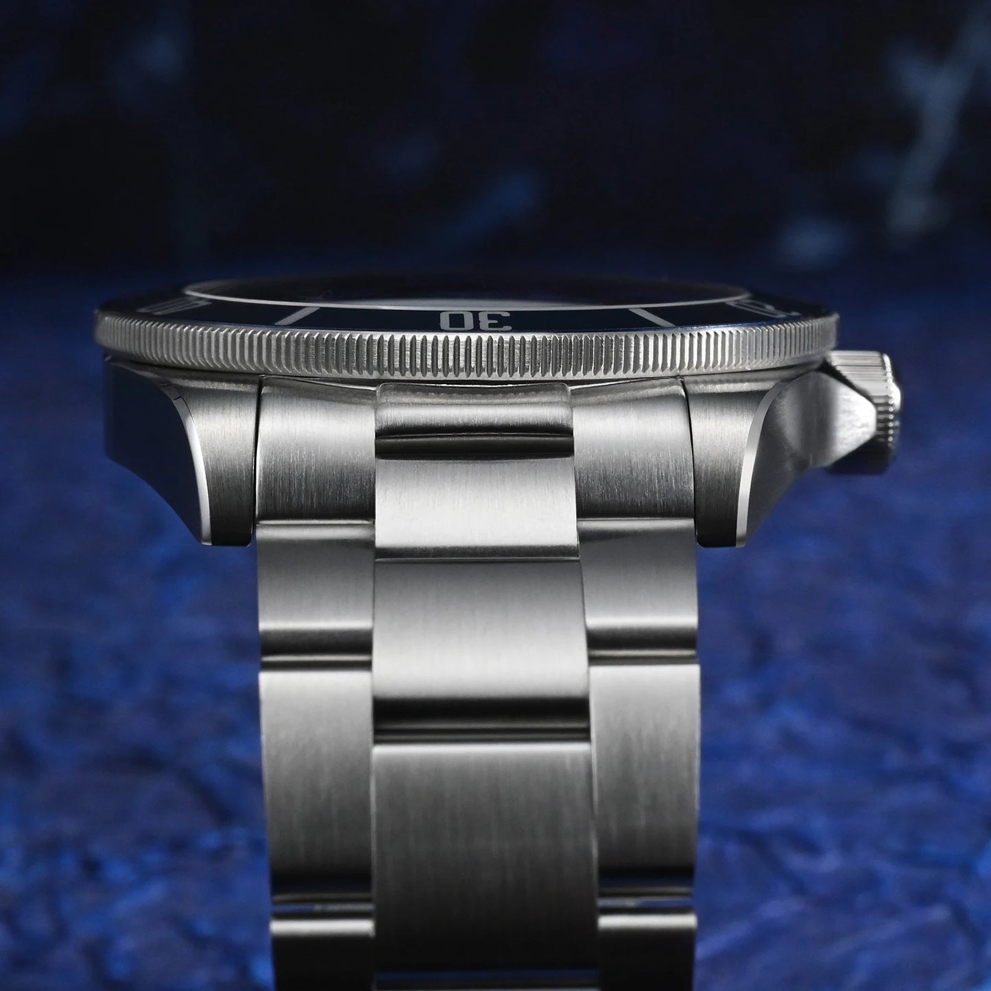 Watchdives WD1969 Pro 38mm Quartz Watch VH31 Sweep Seconds Movement 20Bar Waterproof BGW9 Blue Luminous Sapphire Glass Watches