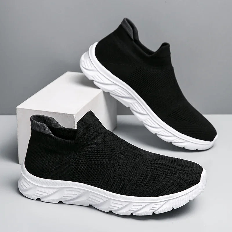 Breathable Men's Casual Shoes Lightweight Vulcanized Outdoor Platform Loafers Soft Mesh Flats Non-slip Sneakers