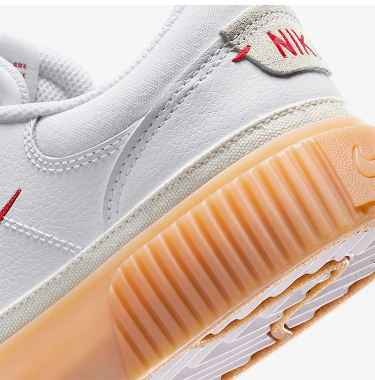 Официални леки дамски маратонки Nike Court Legacy FV5526-100